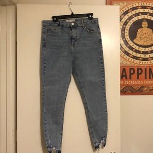 SOLD- Topshop Jamie Jeans